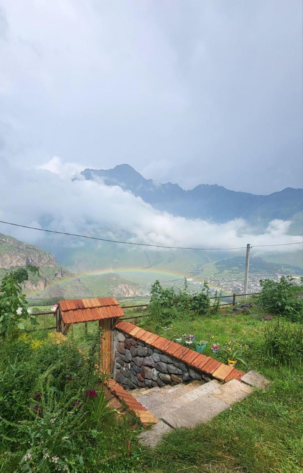Peak House Villa Stepantsminda Exterior photo